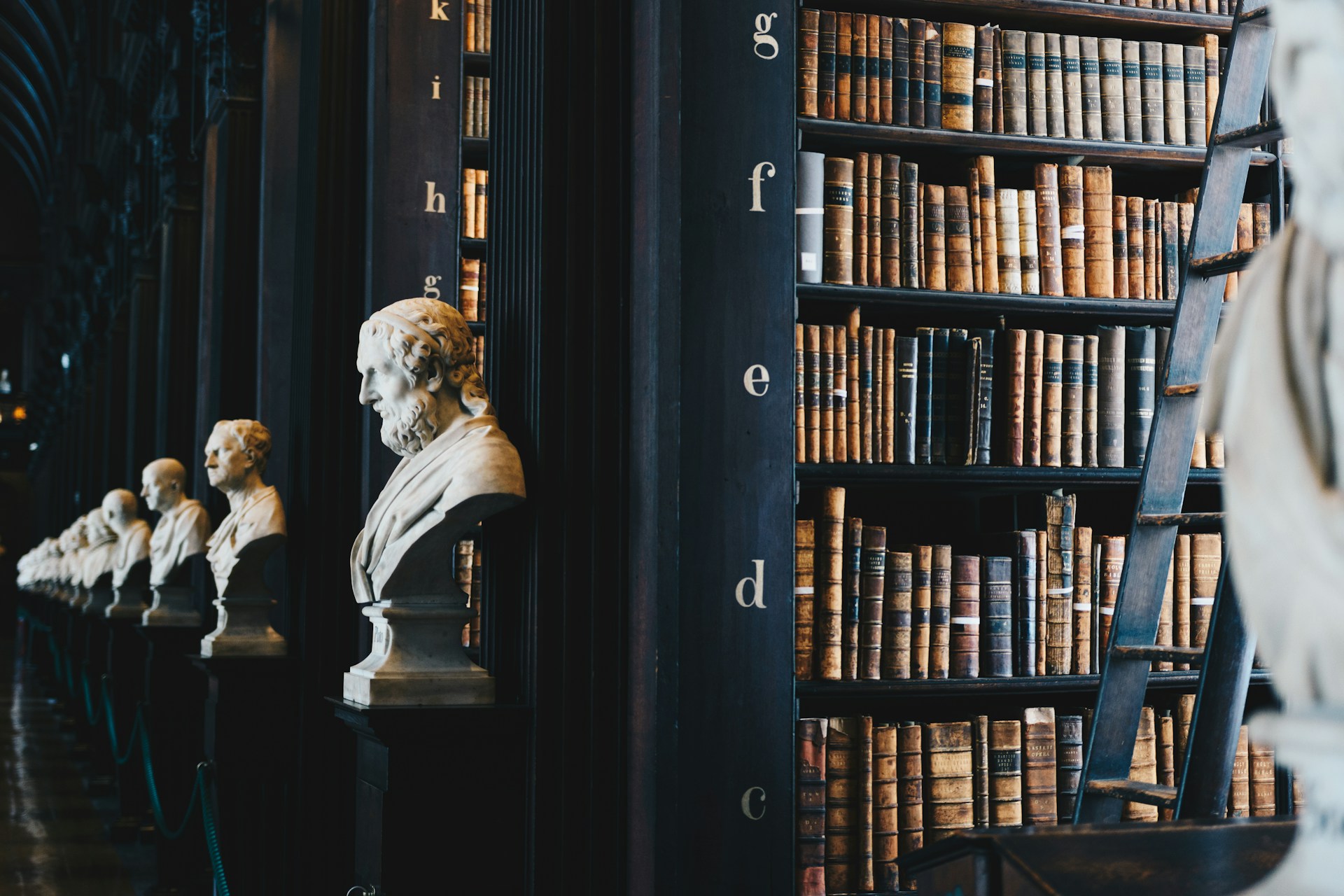 Text as the Long Memory of Thought